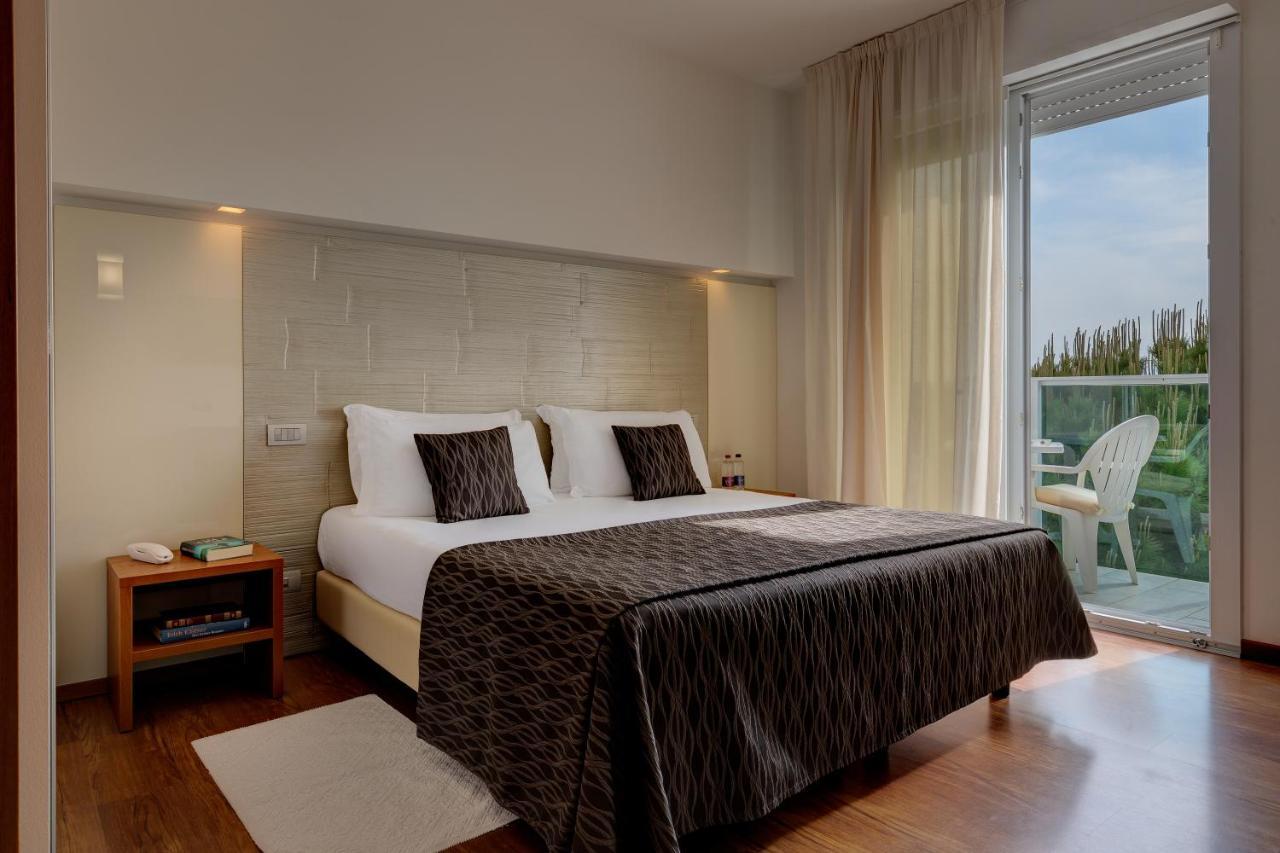 Park Hotel Ermitage Resort & Spa Lido di Jesolo Bagian luar foto